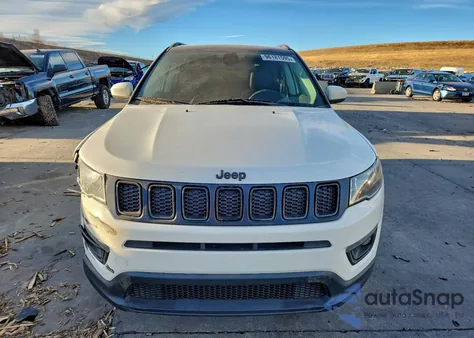 2021 Jeep Compass Latitude из США, поврежденный, VIN 3C4NJDBB2MT586539